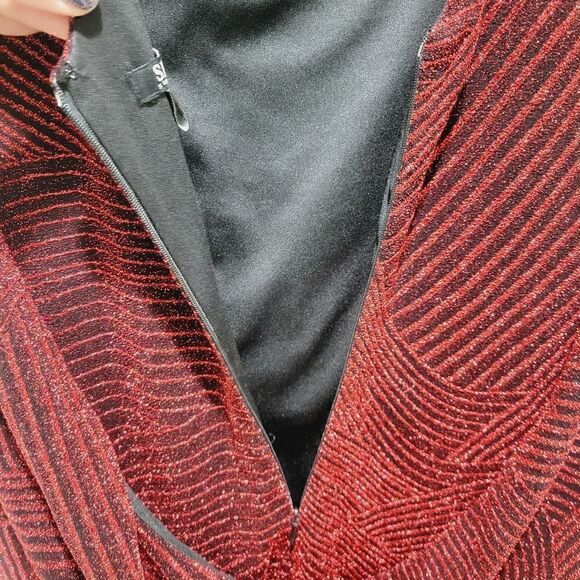 SL NY Red Sparkle Drape Dress - Picture 15 of 16